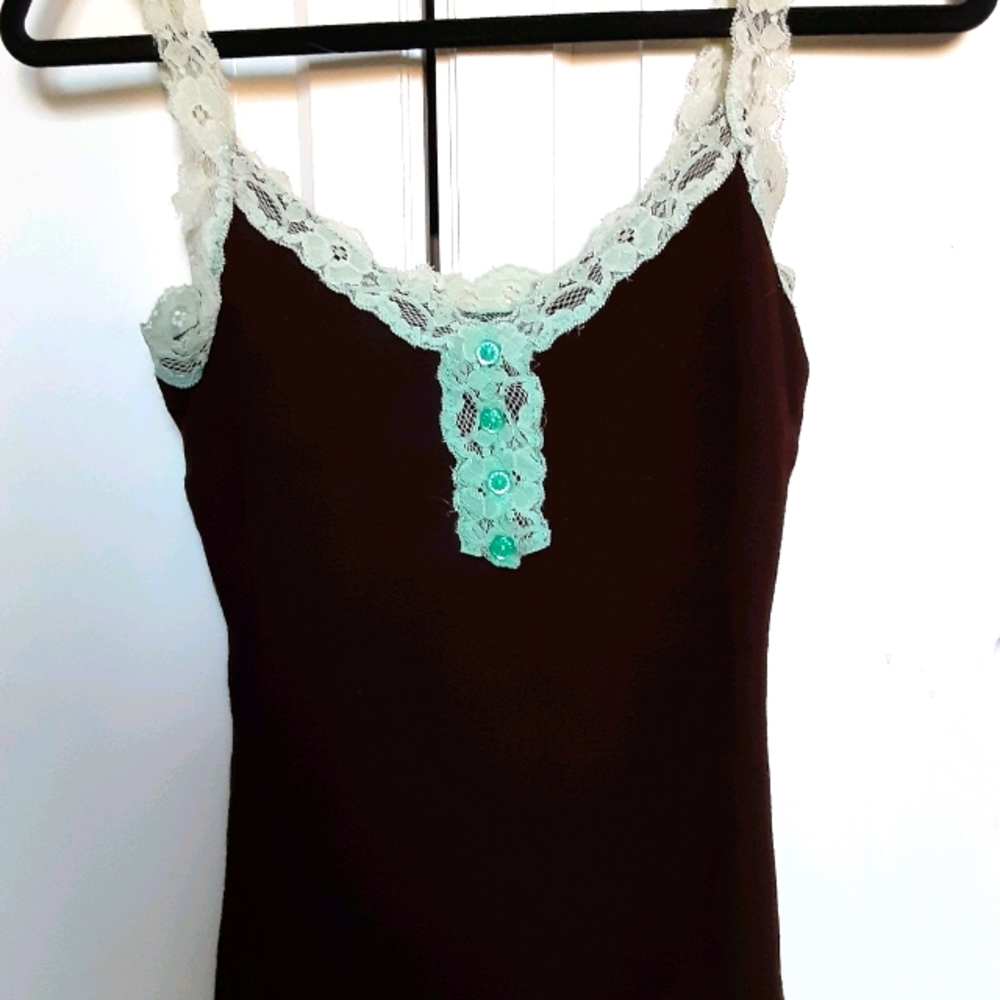Women's tops